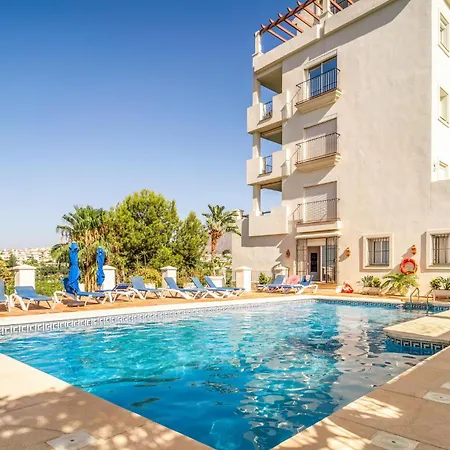 Apartment 2 Bedroom Gorgeous In Marbella