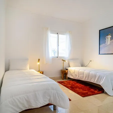2 Bedroom Lovely Apartment In Marbella